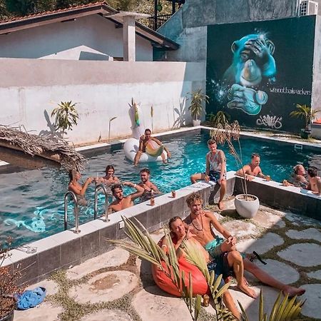 Why Not Backpackers Albergue Mirissa Exterior foto