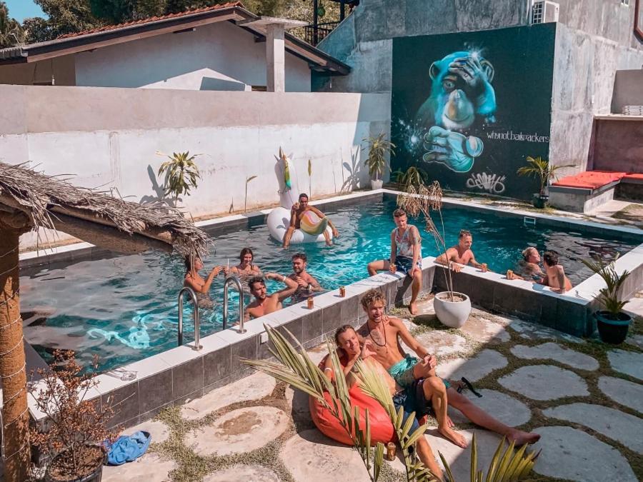 Why Not Backpackers Albergue Mirissa Exterior foto